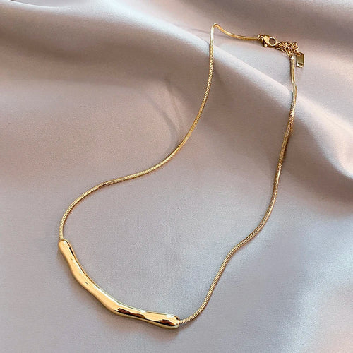 Golden Glamour Collarbone Necklace - Serenity Handmade Jewelry