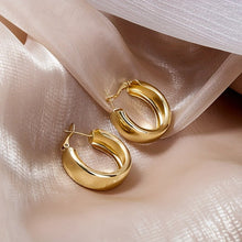 Load image into Gallery viewer, Brigitte Minimalist 18K Gold Hoops - Serenity Handmade Jewelry
