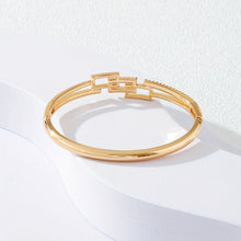 Load image into Gallery viewer, Willette 18K Gold Plated Bangle - Serenity Handmade Jewelry
